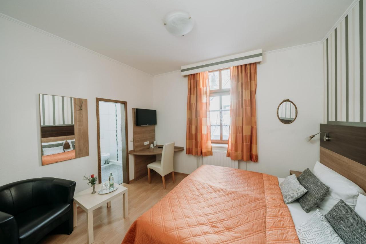Fraenkischer Gasthof-Hotel Zum Koppen Gemunden am Main Dış mekan fotoğraf